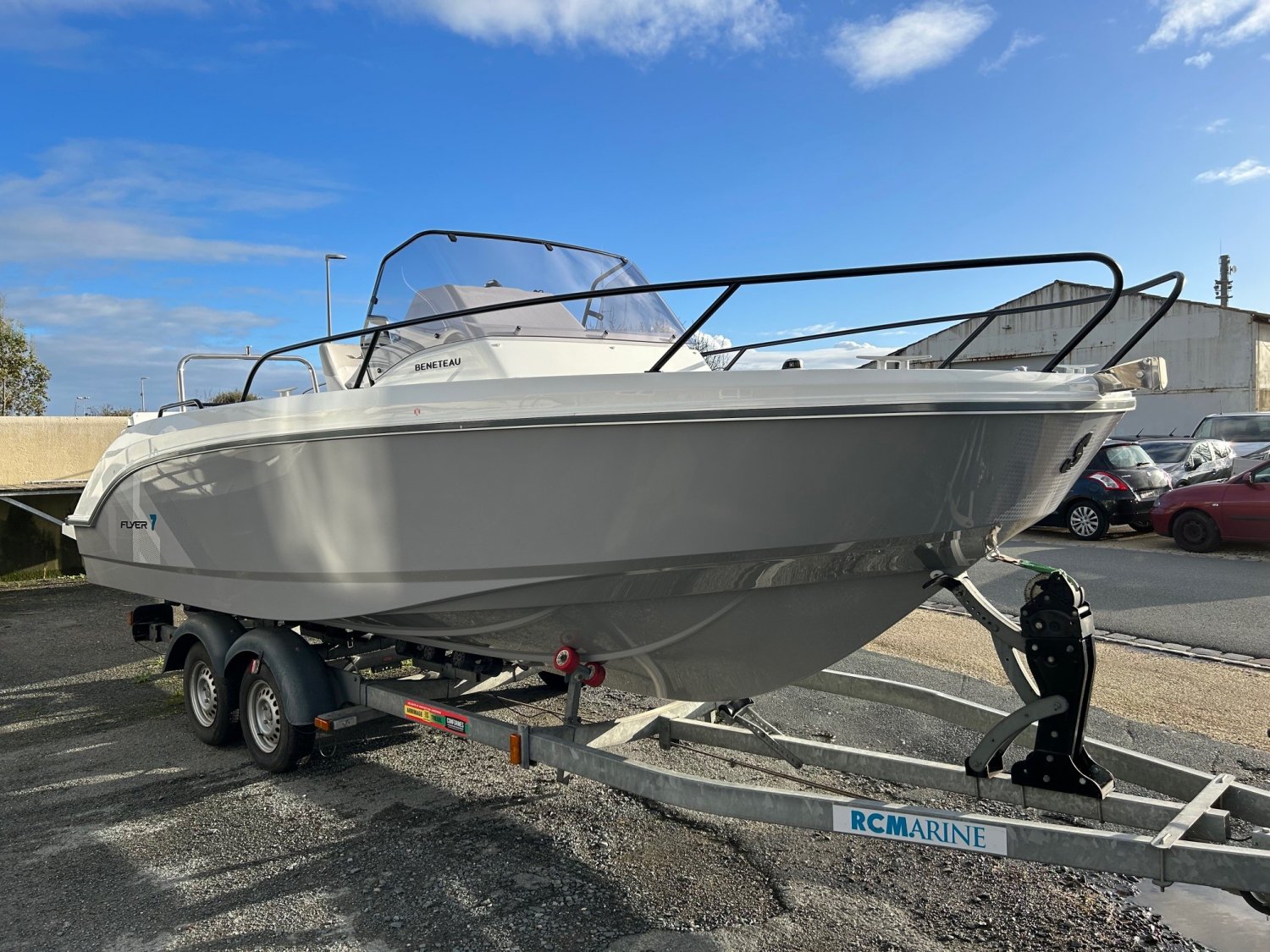 slider 2 Beneteau Flyer 7 SUNdeck